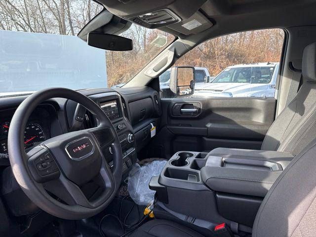 2026 GMC Sierra 3500HD Pro