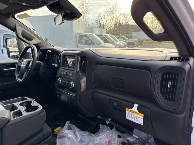 2026 GMC Sierra 3500HD Pro
