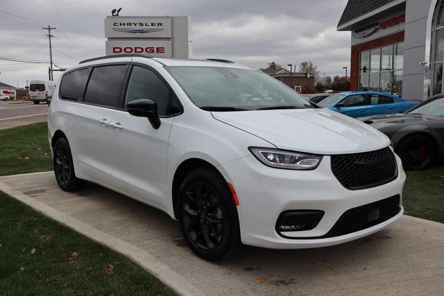 2026 Chrysler Pacifica PACIFICA SELECT AWD 2026 Chrysler Pacifica PACIFICA SELECT AWD