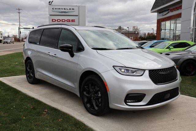 2026 Chrysler Pacifica PACIFICA LIMITED AWD