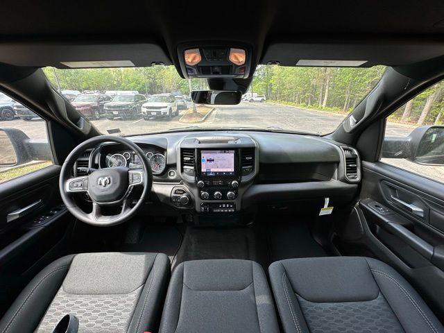 2026 RAM Ram 1500 RAM 1500 EXPRESS CREW CAB 4X4 57 BOX 2026 RAM Ram 1500 RAM 1500 EXPRESS CREW CAB 4X4 57 BOX