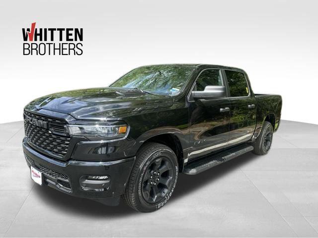 2026 RAM Ram 1500 RAM 1500 EXPRESS CREW CAB 4X4 57 BOX