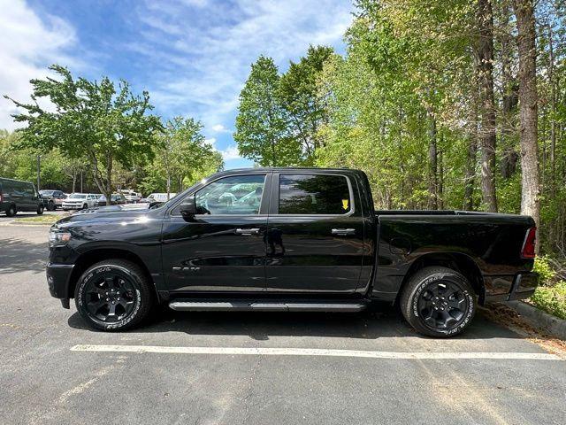 2026 RAM Ram 1500 RAM 1500 EXPRESS CREW CAB 4X4 57 BOX