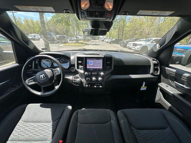 2026 RAM 1500 RAM 1500 EXPRESS CREW CAB 4X4 57 BOX 2026 RAM 1500 RAM 1500 EXPRESS CREW CAB 4X4 57 BOX