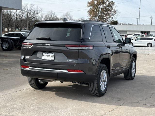 2025 Jeep Grand Cherokee GRAND CHEROKEE LAREDO X 4X4