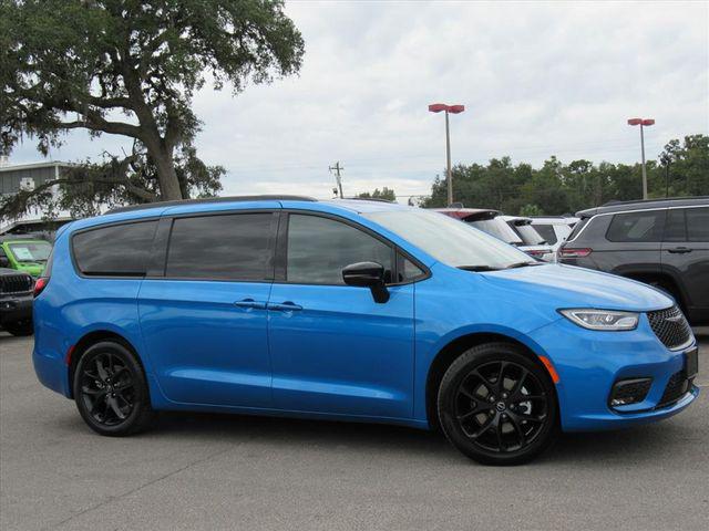 2026 Chrysler Pacifica PACIFICA LIMITED