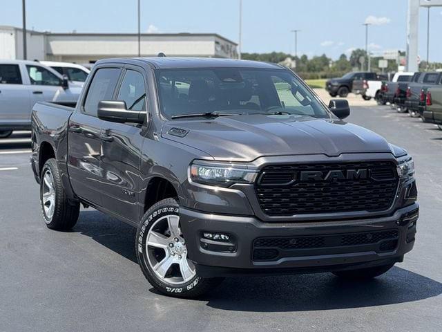 2026 RAM Ram 1500 RAM 1500 EXPRESS CREW CAB 4X4 57 BOX 2026 RAM Ram 1500 RAM 1500 EXPRESS CREW CAB 4X4 57 BOX