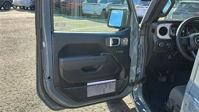 2026 Jeep Gladiator Sport S