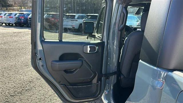 2026 Jeep Gladiator Sport S