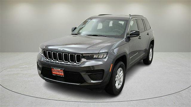 2025 Jeep Grand Cherokee GRAND CHEROKEE LAREDO 4X4