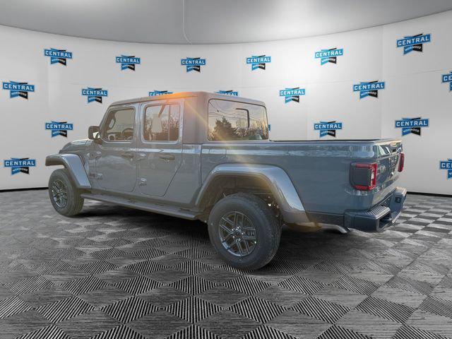 2026 Jeep Gladiator GLADIATOR SPORT S 4X4