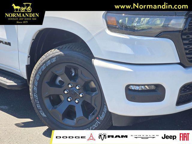 2026 RAM 1500 RAM 1500 EXPRESS CREW CAB 4X4 57 BOX 2026 RAM 1500 RAM 1500 EXPRESS CREW CAB 4X4 57 BOX