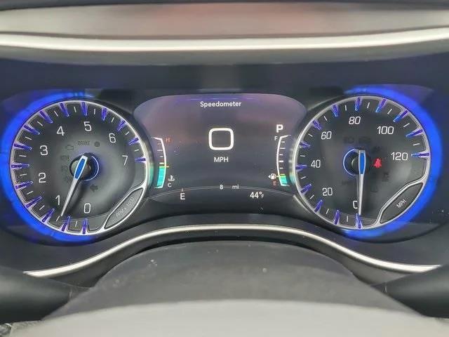 2026 Chrysler Pacifica Select AWD