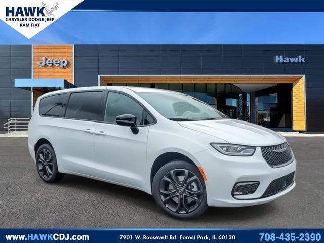 2026 Chrysler Pacifica PACIFICA SELECT AWD