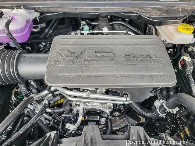 2026 Ram 1500 Big Horn Crew Cab 4x4 57 Box