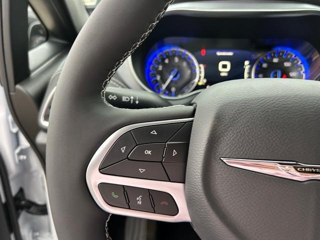 2026 Chrysler Pacifica Limited AWD