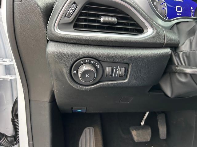2026 Chrysler Pacifica Limited AWD