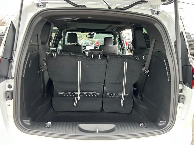 2026 Chrysler Pacifica Limited AWD