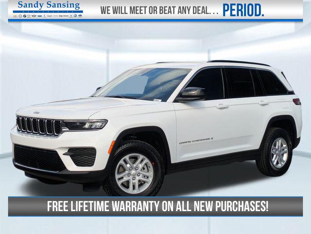 2025 Jeep Grand Cherokee GRAND CHEROKEE LAREDO 4X4