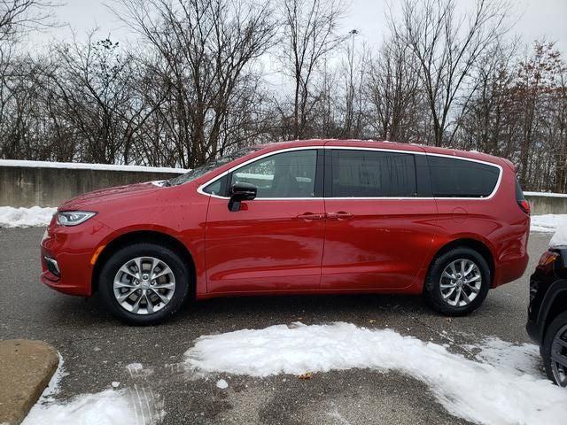 2026 Chrysler Pacifica PACIFICA LIMITED AWD