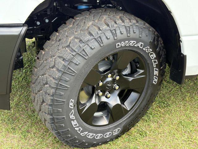 2026 Ram 1500 Warlock Crew Cab 4x4 5'7" Box