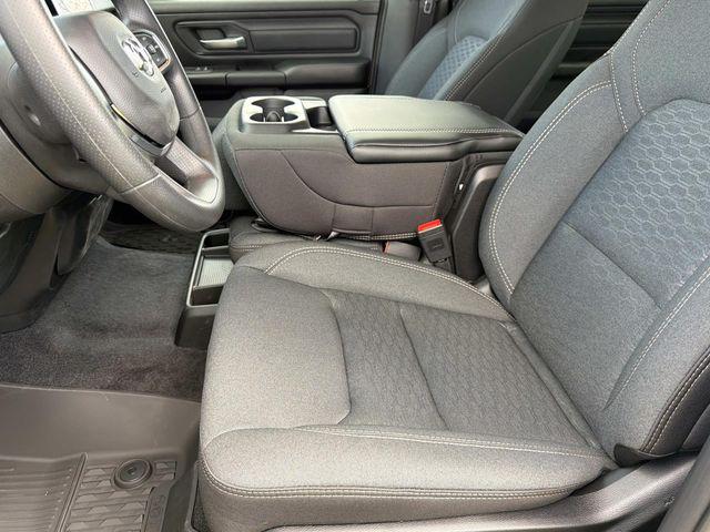 2026 Ram 1500 Warlock Crew Cab 4x4 5'7" Box