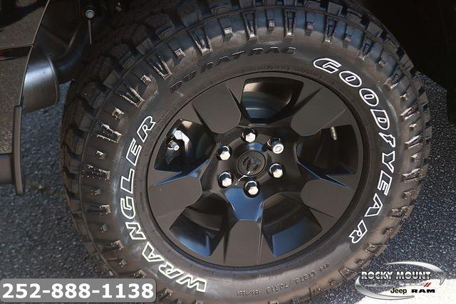 2026 Ram 1500 Warlock Crew Cab 4x4 5'7" Box