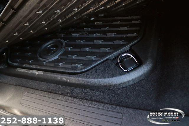 2026 Ram 1500 Warlock Crew Cab 4x4 5'7" Box