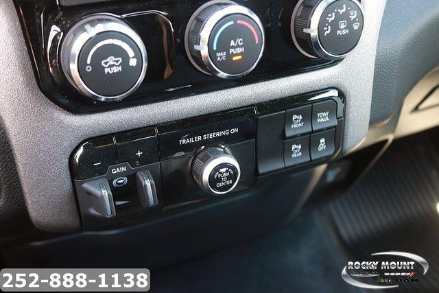 2026 Ram 1500 Warlock Crew Cab 4x4 5'7" Box
