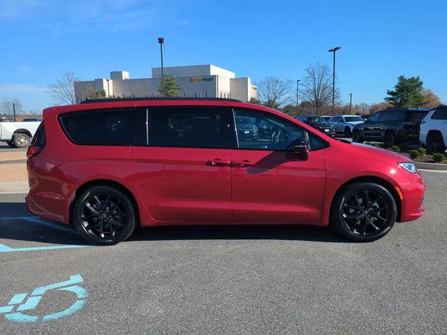 2026 Chrysler Pacifica PACIFICA LIMITED 2026 Chrysler Pacifica PACIFICA LIMITED