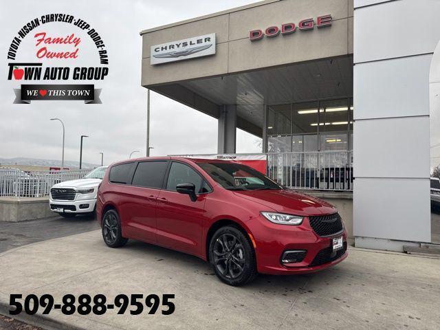 2026 Chrysler Pacifica PACIFICA SELECT AWD