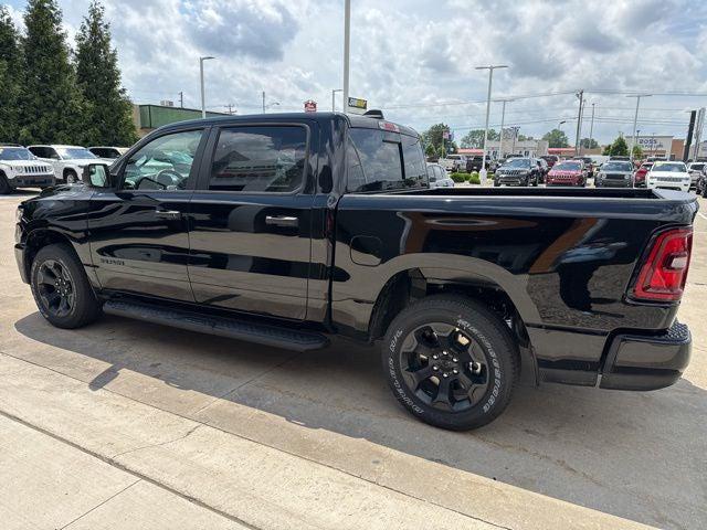 2026 Ram 1500 Express Crew Cab 4x4 5'7" Box