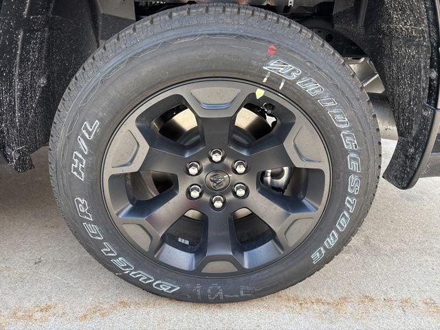 2026 Ram 1500 Express Crew Cab 4x4 5'7" Box