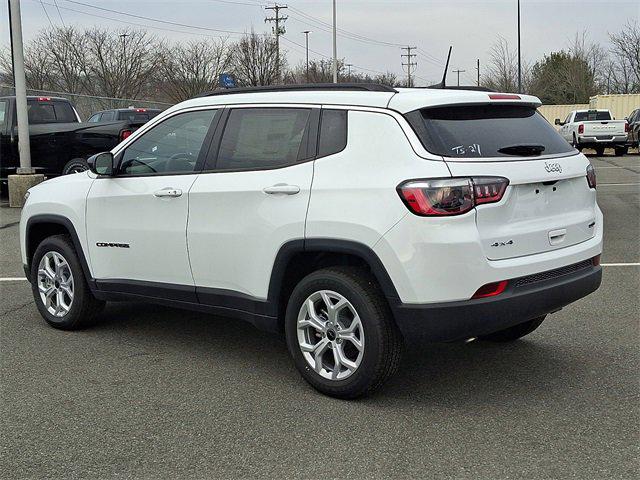 2026 Jeep Compass COMPASS LATITUDE 4X4