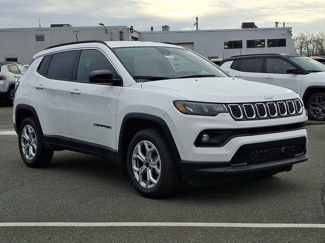 2026 Jeep Compass COMPASS LATITUDE 4X4 2026 Jeep Compass COMPASS LATITUDE 4X4