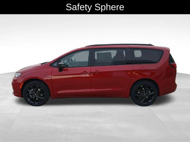 2026 Chrysler Pacifica PACIFICA LIMITED AWD