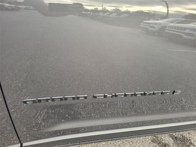 2025 Jeep Grand Cherokee GRAND CHEROKEE ALTITUDE X 4X2