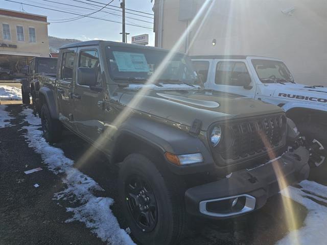 2026 Jeep Gladiator GLADIATOR SPORT 4X4