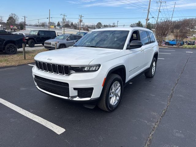 2025 Jeep Grand Cherokee GRAND CHEROKEE L LAREDO 4X4