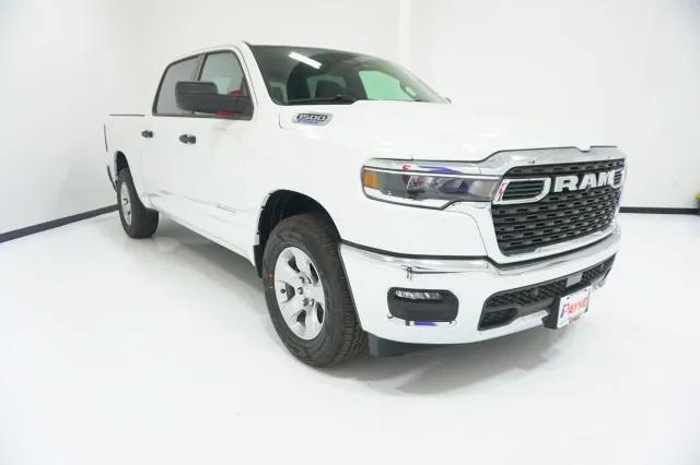 2026 RAM Ram 1500 RAM 1500 LONE STAR CREW CAB 4X2 57 BOX