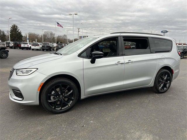 2026 Chrysler Pacifica PACIFICA LIMITED AWD