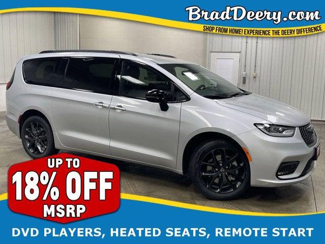 2026 Chrysler Pacifica PACIFICA SELECT AWD