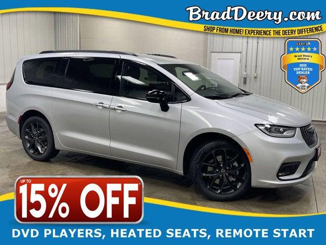 2026 Chrysler Pacifica PACIFICA SELECT AWD
