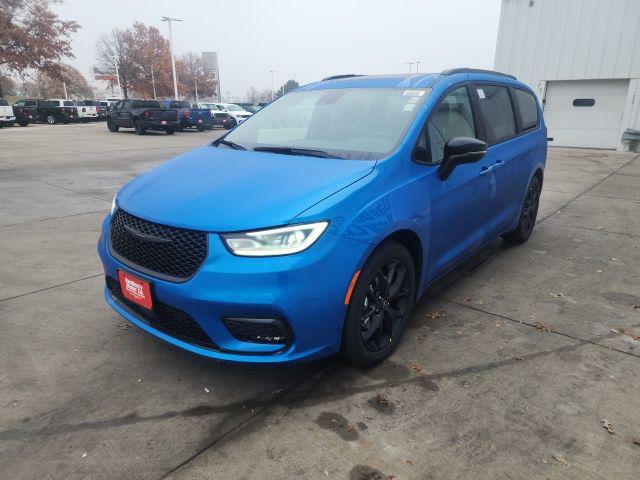 2026 Chrysler Pacifica PACIFICA LIMITED