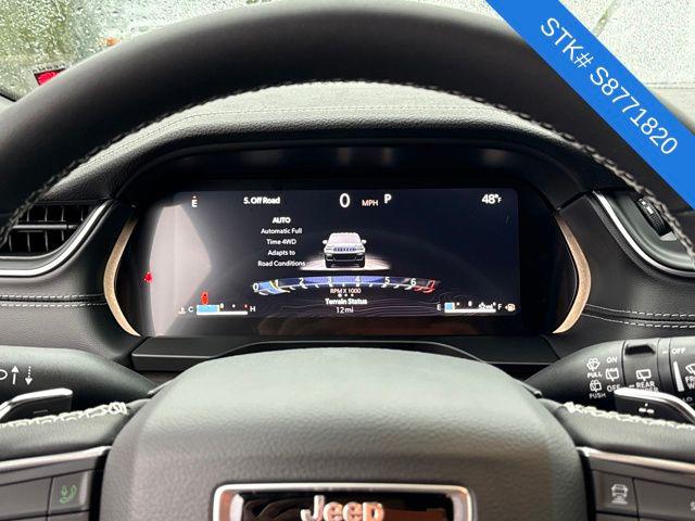 2025 Jeep Grand Cherokee GRAND CHEROKEE L LIMITED 4X4