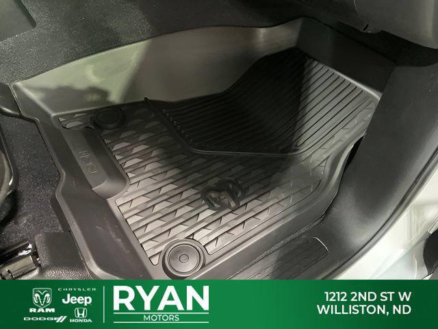2026 Ram 1500 Warlock Crew Cab 4x4 5'7" Box
