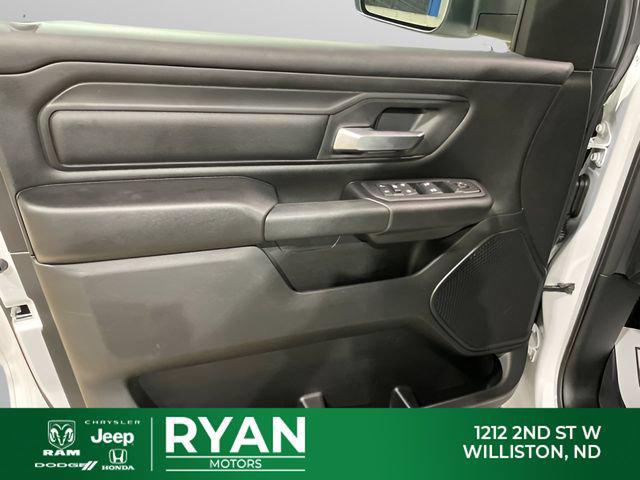2026 Ram 1500 Warlock Crew Cab 4x4 5'7" Box