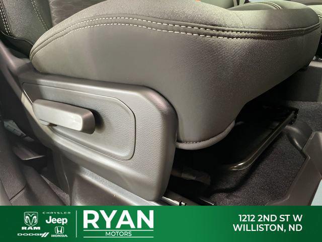 2026 Ram 1500 Warlock Crew Cab 4x4 5'7" Box