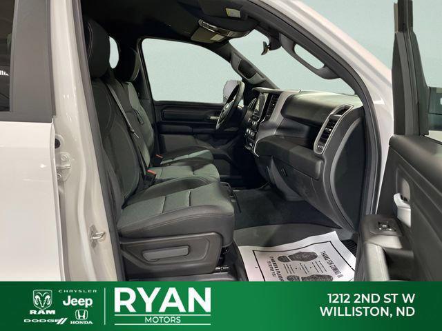 2026 Ram 1500 Warlock Crew Cab 4x4 5'7" Box