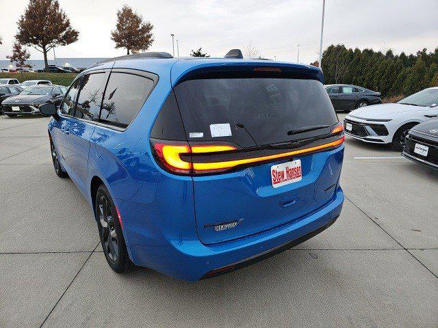 2026 Chrysler Pacifica PACIFICA LIMITED 2026 Chrysler Pacifica PACIFICA LIMITED